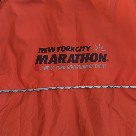 vintage Y2K ASICS New York City marathon jacket M - Picture 8 of 8